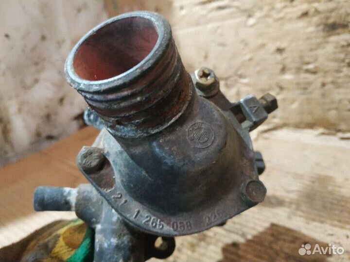 Корпус термостата Bmw Е34