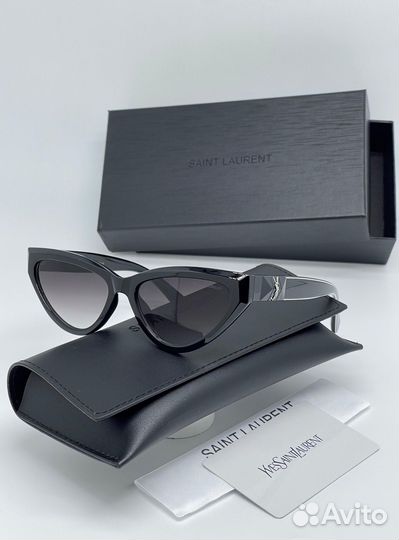 Солнцезащитные очки saint laurent