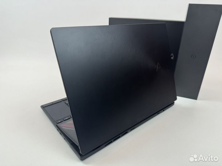 Идеальный Asus Zenbook Duo 14 Oled I9-13/RTX4050