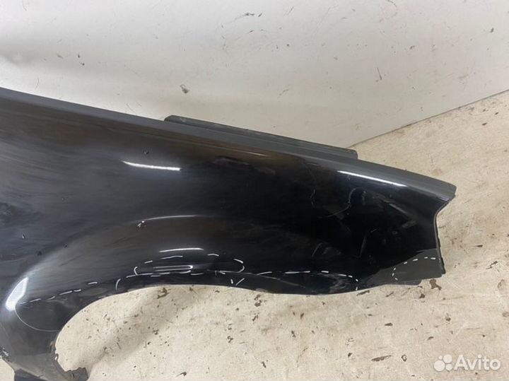 Крыло переднее правое LADA Largus 2011