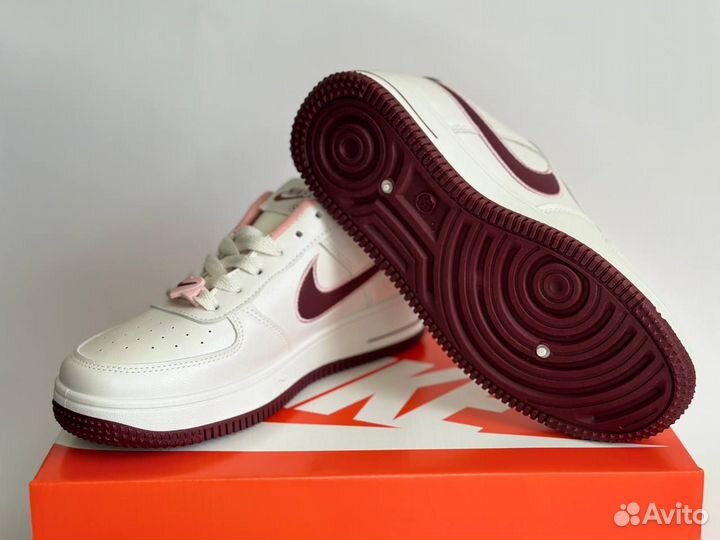 Кроссовки женские nike air force