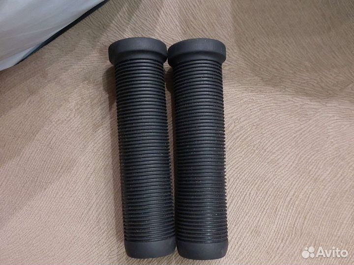 Грипсы для трюкового самоката ethic чуть порваны