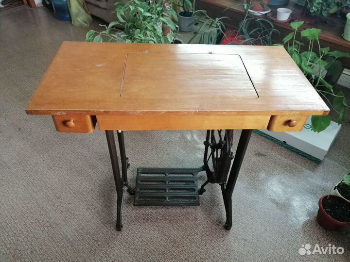 Швейная машинка пмз им. Калинина с приводом