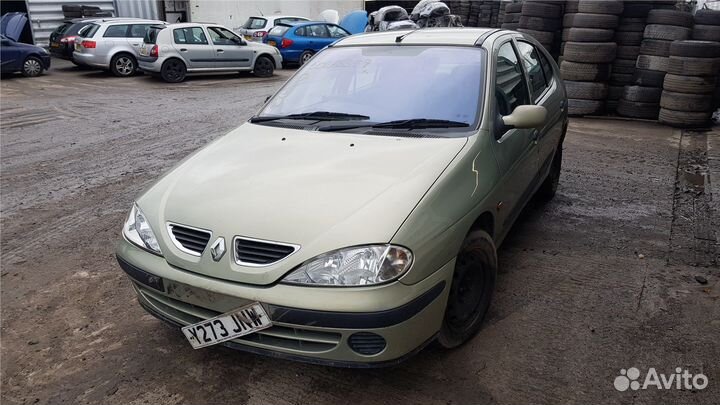 Разбор на запчасти Renault Megane 1996-2002