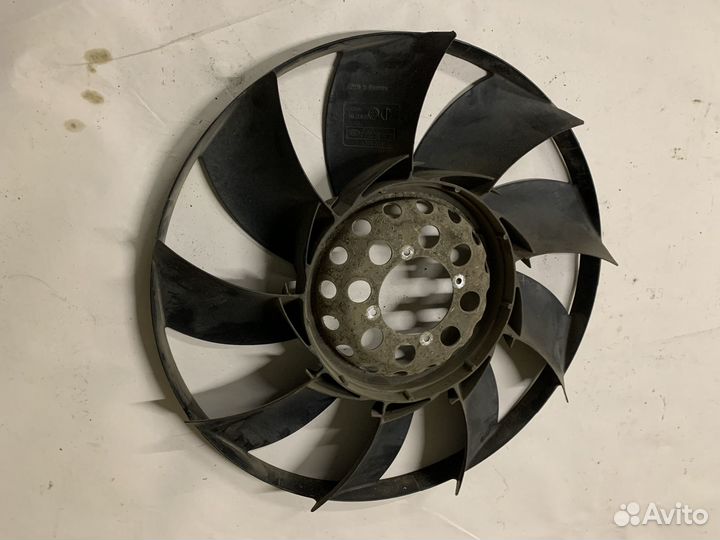 Крыльчатка вискомуфты Land Rover Discovery 3