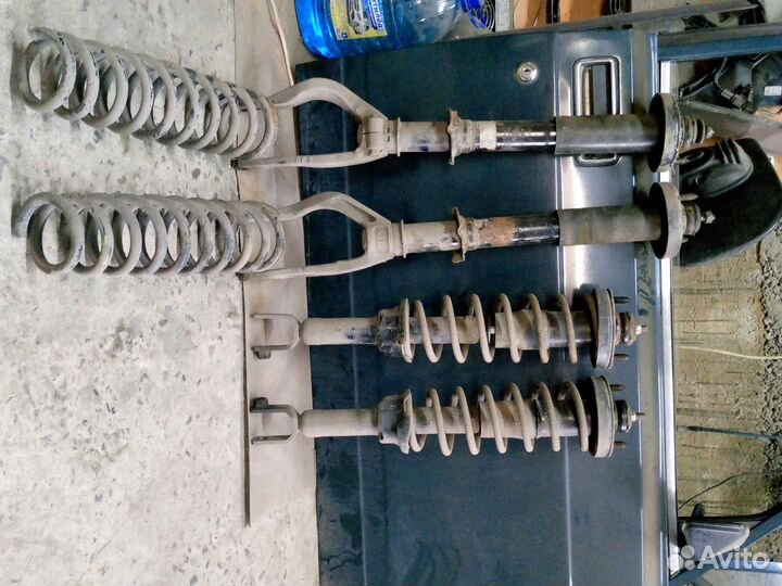 Амортизатор Honda civic ferio EK3, перед, зад