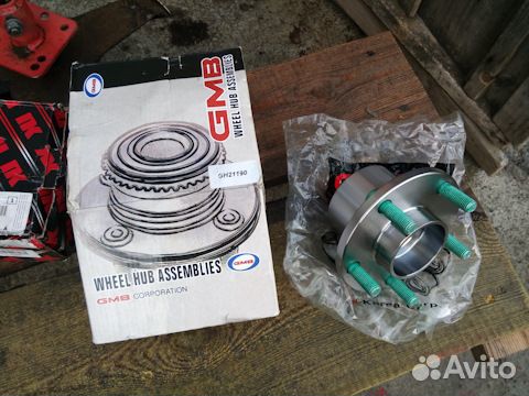 Подшипник передней ступицы GMB