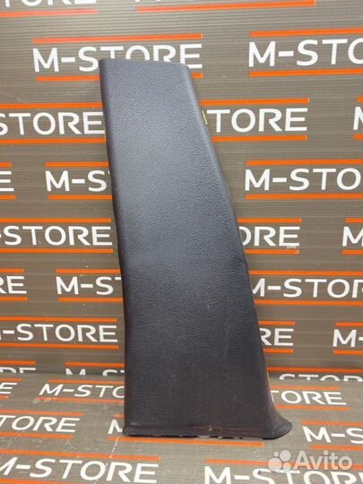 Обшивка стойки левая Mercedes-Benz C-Class W203