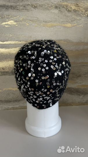 Шапка бини с пайетками