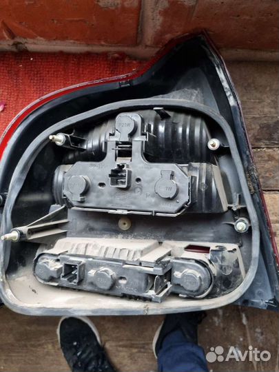 Фонари задние