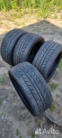 ATR Radial Platinum HP 245/40 R18