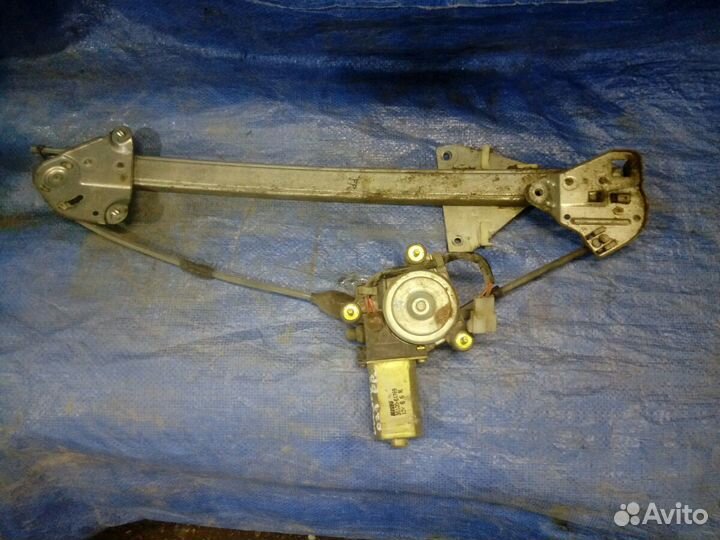 Стеклоподъёмник Mazda Demio DW3W