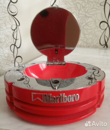 Пепельница Marlboro (F-1)