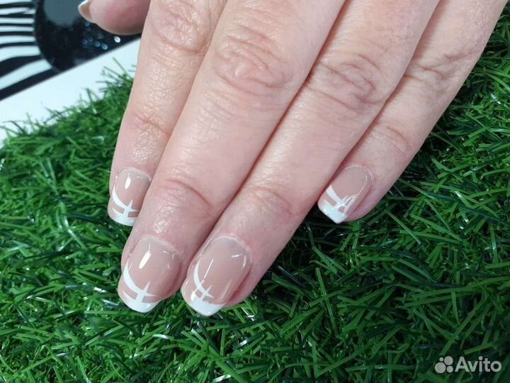 Маникюр педикюр