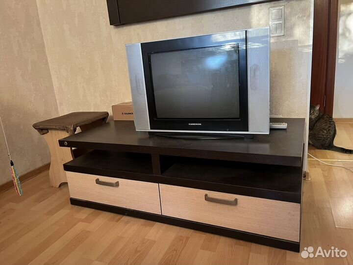 Тумба под телевизор