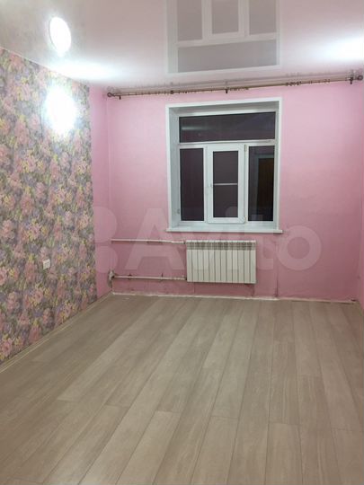 2-к. квартира, 50 м², 1/2 эт.