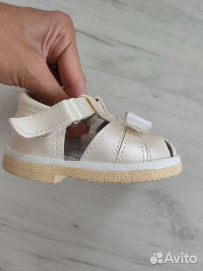 Сандалии для девочки
