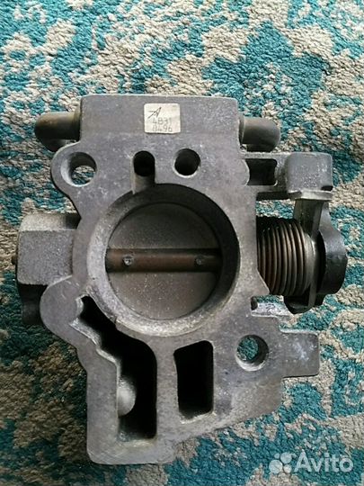 Дроссельная заслонка