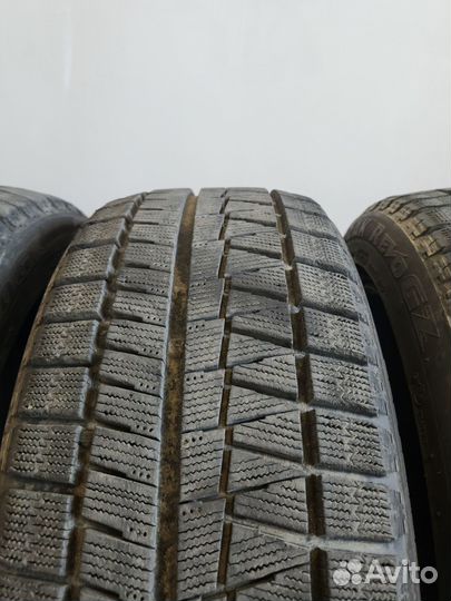 Bridgestone Blizzak Revo GZ 205/50 R17 95B