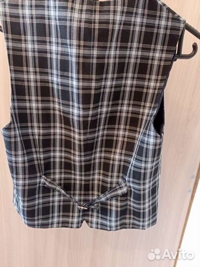 Жилетка для мальчика 140