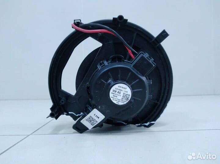 Моторчик печки Skoda Octavia