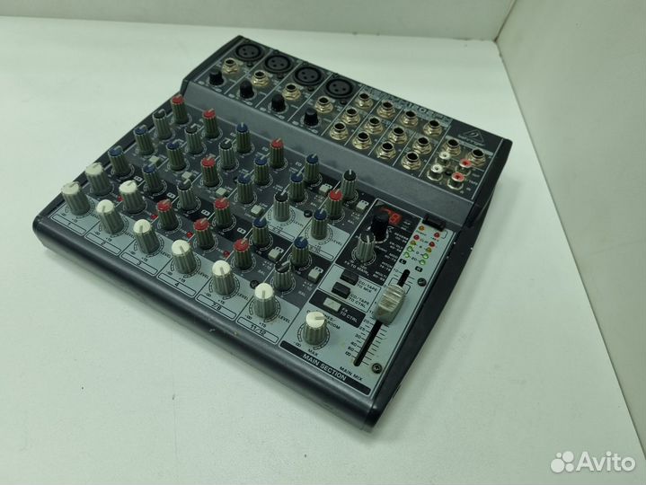 Микшер Behringer xenyx 1202FX