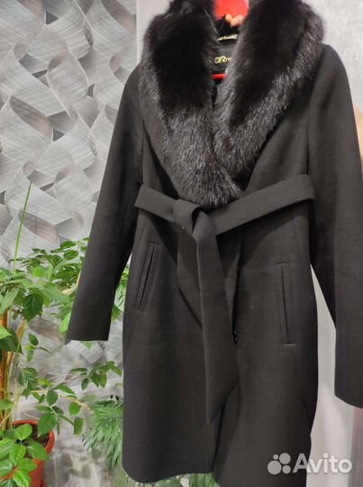 Пальто женское зимнее