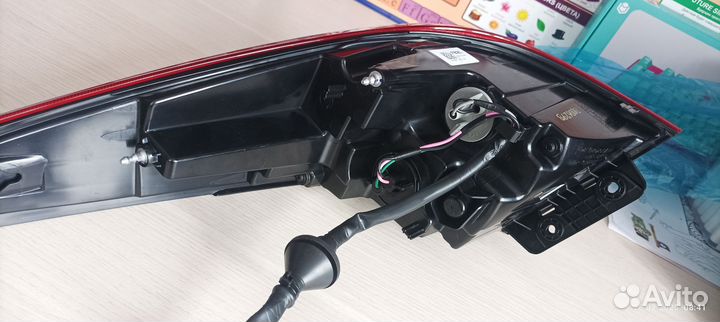 Фара задняя левая на kia rio 4