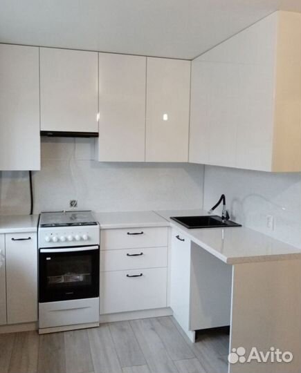 Кухня.Кухонный гарнитур.Кухня с антресолями.Кухня