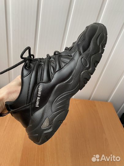 Женские кроссовки pierre cardin черные 38