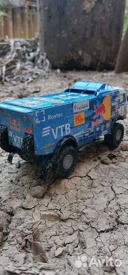 Раллийный Камаз 43509 1/35