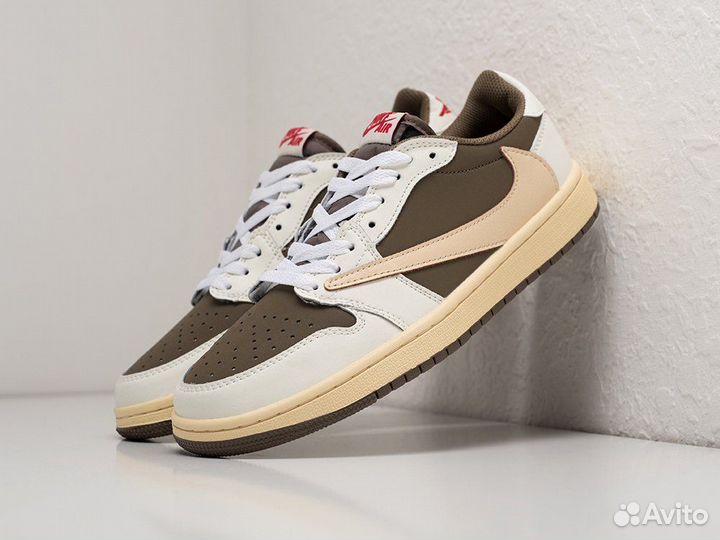 Air Jordan 1 Low Travis Scott Reverse Mocha