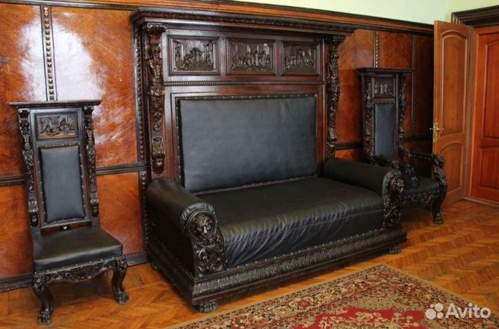Антикварная мебель
