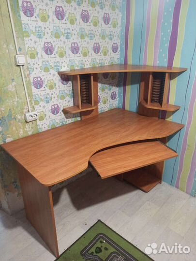 Компьютерный стол бу