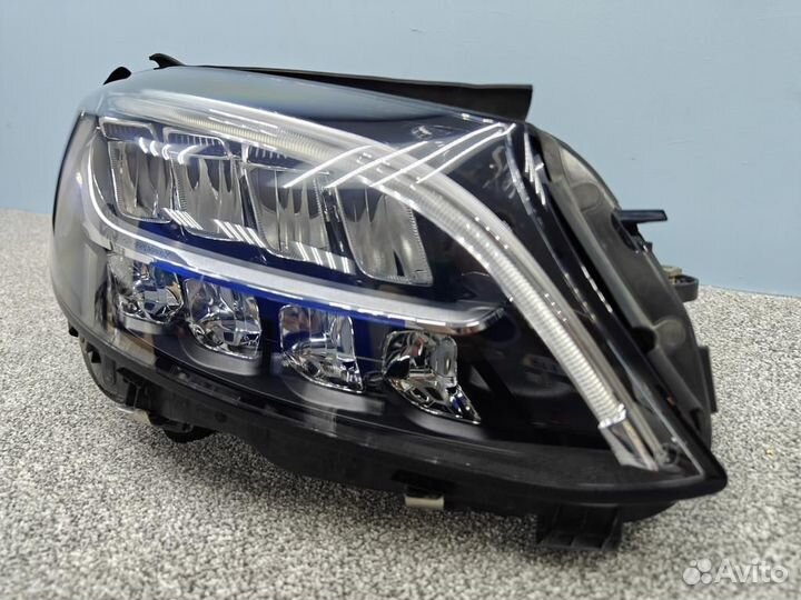 Фара правая mercedes C W205 2018-2023