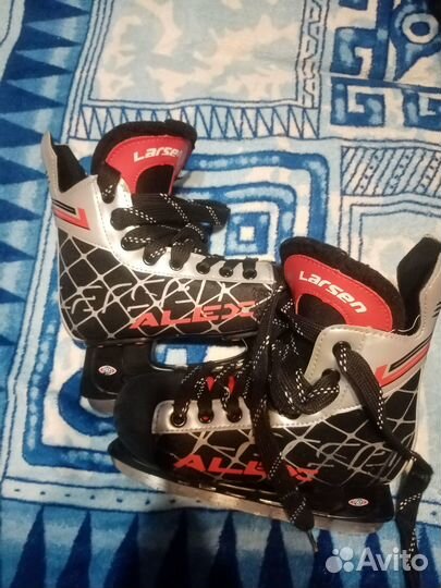 Коньки хоккейные Larsen Alex