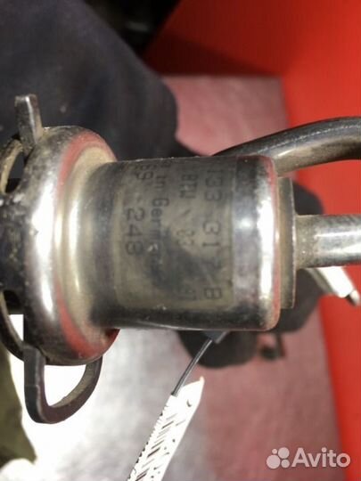 Топливная рампа Volkswagen Golf 4 MK4 2002