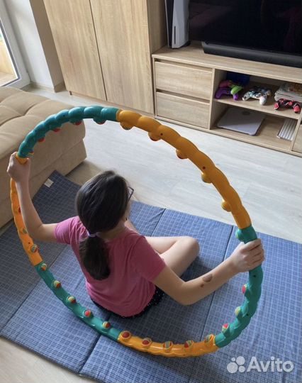 Обруч с массажными мячами