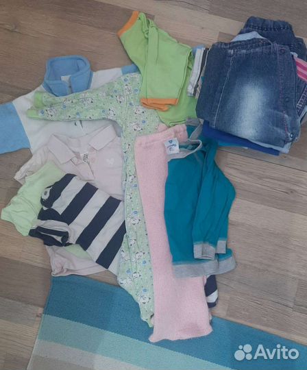 Отдам детские вещи