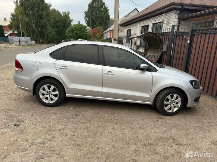 Volkswagen Polo 1.6 AT, 2012, 165 000 км