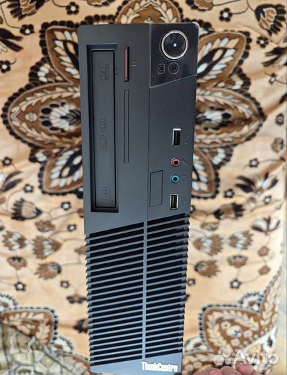 Lenovo thinkcentre m79
