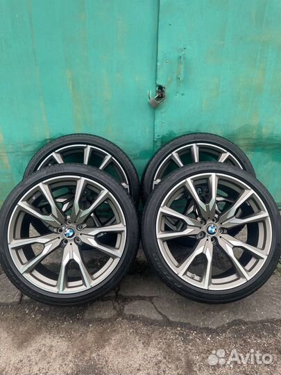 Колеса BMW G05 755 M стиль R22