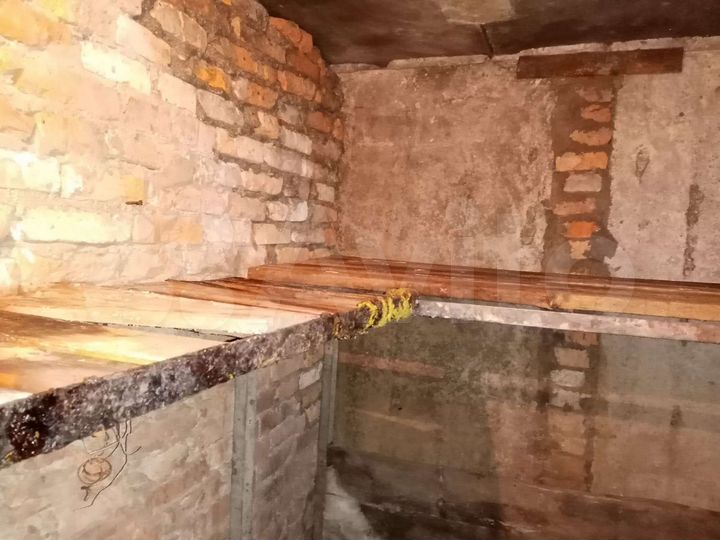 Машиноместо