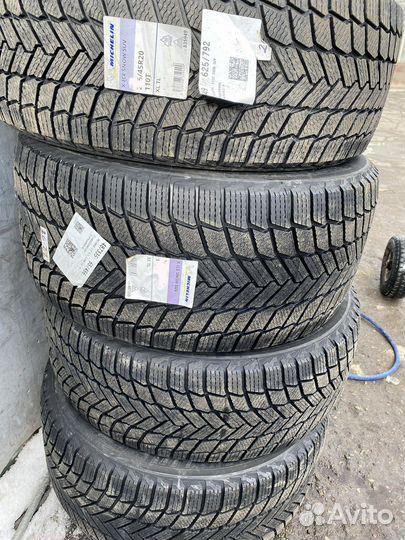 Michelin X-Ice Snow SUV 285/45 R20 112H