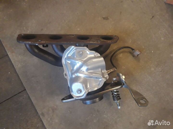 Выпускной коллектор Ниссан Жук, 1.6 (117 л.с)