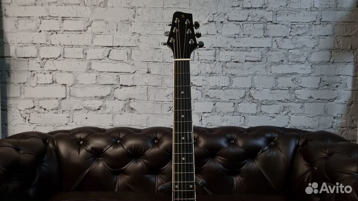 Акустическая гитара + аксессуар