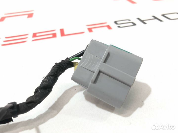 Разъем (фишка) проводки Tesla Model X рест. 2022