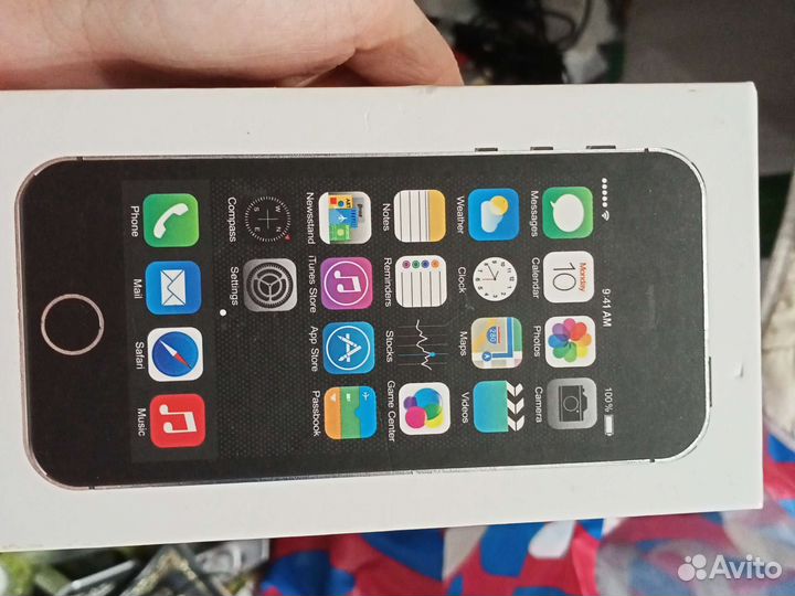 Коробка для Айфона 5 s