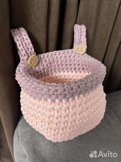 Вязаная подвесная трикотажная корзинка