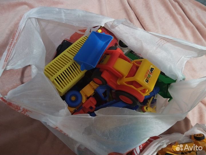 Игрушки для мальчика